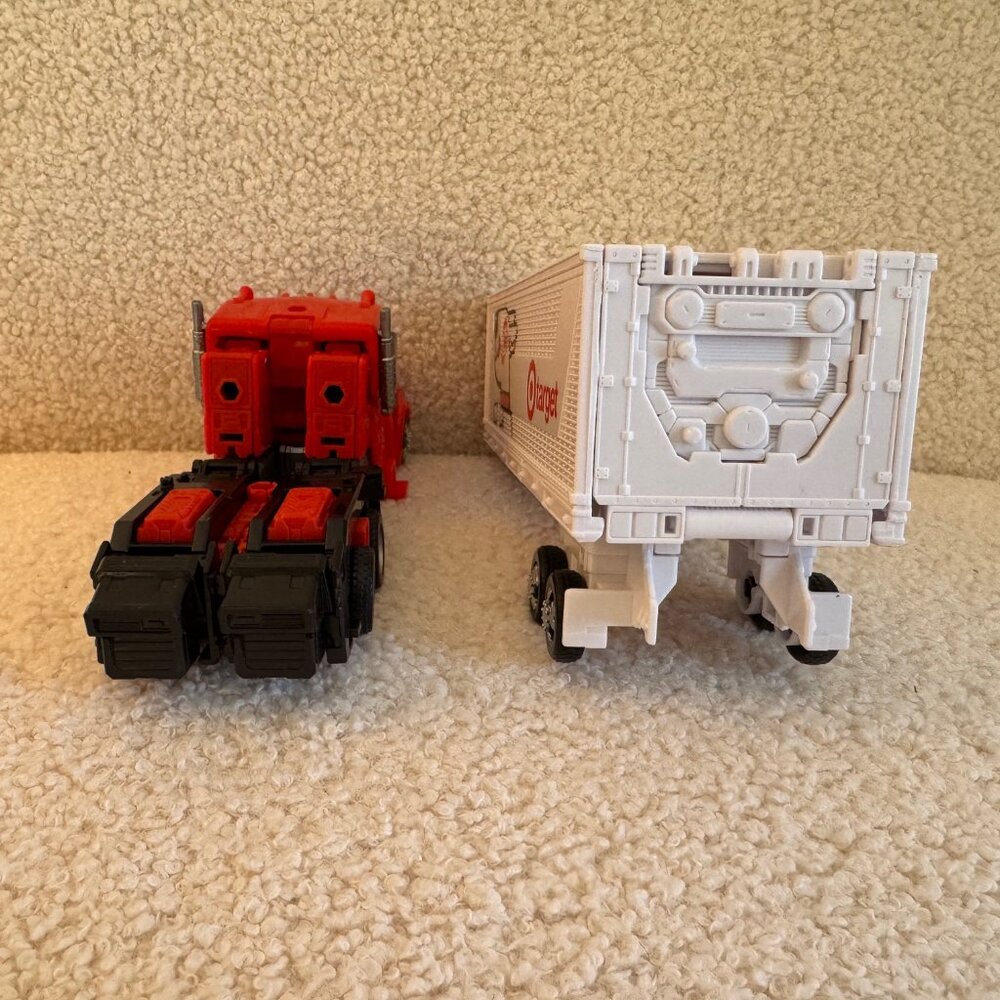Transformers Target Optimus Prime and Autobot Bullseye Action Figure Set - Picture 11 of 12